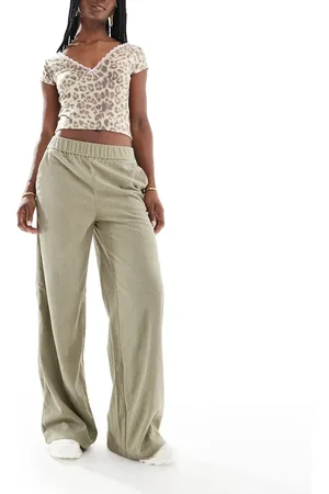 ONLY Wide leg pull on cord pants in sage-Green