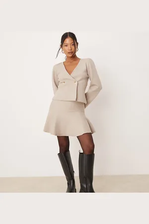 VILA Structured knit mini skirt in (part of a set)-Neutral