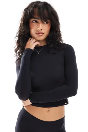 Dorina Mix & Match essential microfibre long sleeve top in