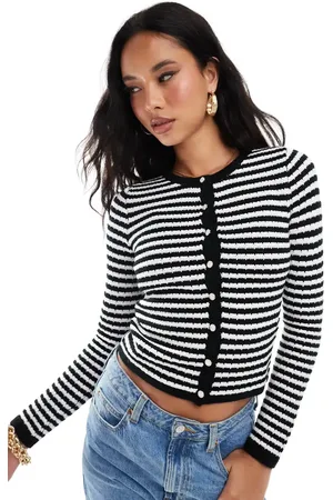 In The Style Fitted button through cardigan in -Multi
