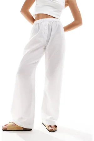 Cotton On Cotton On boxer style textured pyjama bottoms-White