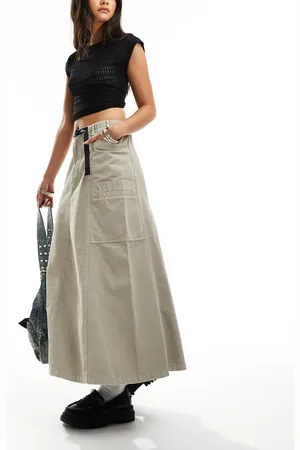 Gramicci Voyager midi skirt in pigment -Neutral