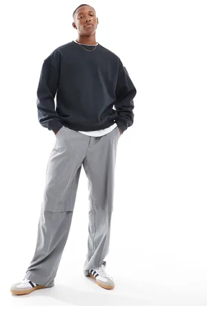 Cotton On Cotton On box fit crew fleece sweatshirt in