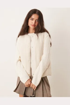New Look Borg vest in -White