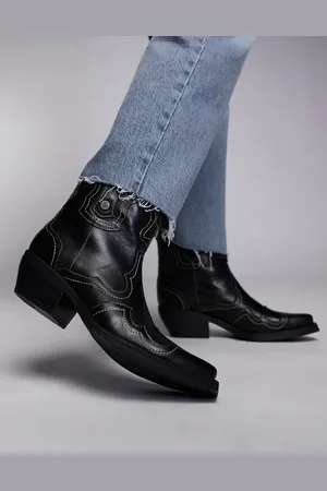 Steve Madden Waynoa western ankle boots in