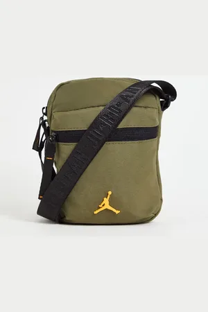 Jordan Air flight bag in -Green