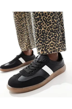 London Rebel Cally sneakers with gum sole in black and white