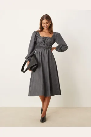 Glamorous Tie front volume sleeve shirred maxi dress in grey and black stripe-Navy