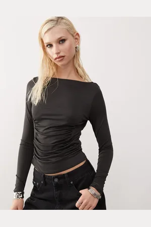 Monki Jersey long sleeve top with ruched heart detail in -Grey