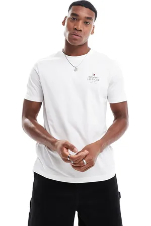 Tommy Hilfiger Stack logo t-shirt in