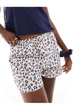 ASOS Mix & Match flippy pyjama shorts in burgundy print-White