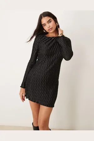 New Look Plisse long sleeve mini dress in black
