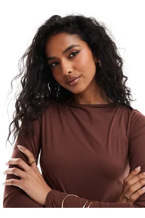 Brave Soul Long sleeve slinky top in chocolate