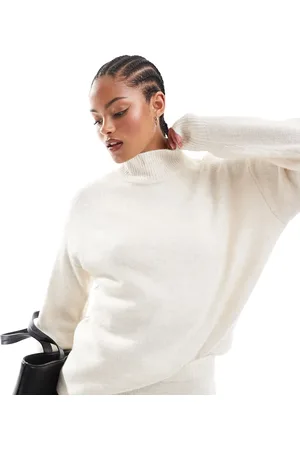 VERO MODA Oversized roll neck jumper in mono melange (part of a set)-White