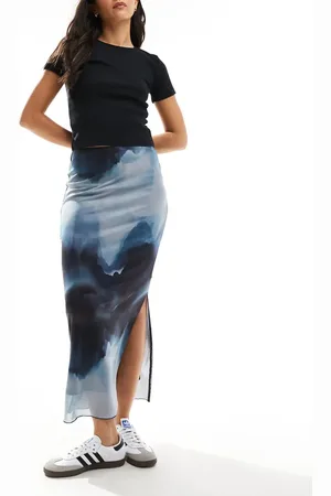 New Look Mesh midi skirt in blue pattern