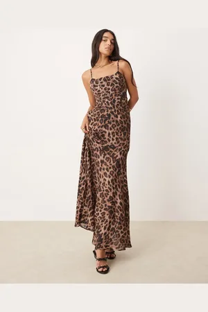 Forever New Exposed cup corset maxi dress in print-Brown