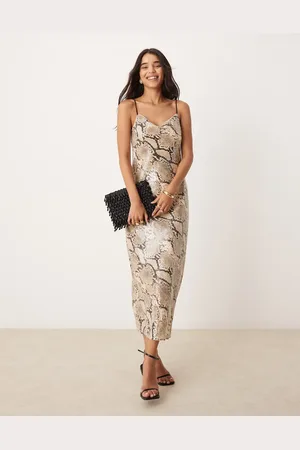 Forever New Embellished maxi dress in -Multi