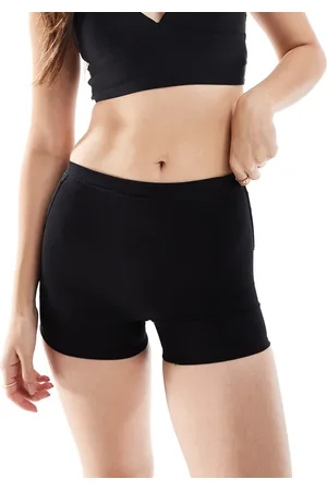 Magic Bodyfashion light control low back shorts in