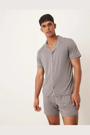 Urban Threads Poly short sleeve t-shirt and shorts set in