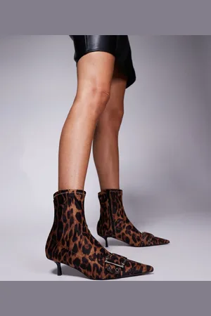 River Island Kitten heel boots in leopard print-Blue