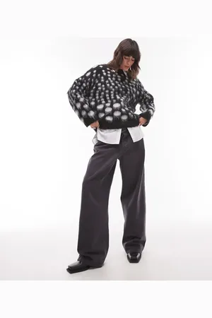Topshop Knitted ultra fluffy relaxed jumper in mono spot