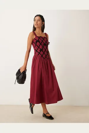 Neon Rose Bow detail cami dress in -Red