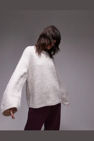 Topshop Knitted boxy fluffy crew oversized jumper in -Neutral