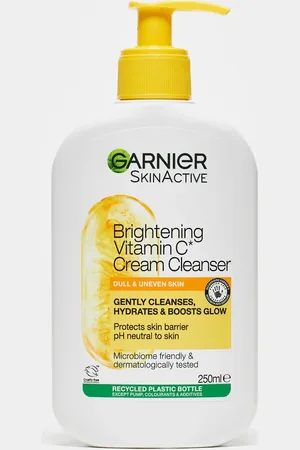 Garnier Vitamin C Brightening Cream Cleanser