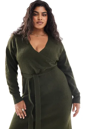 Yours Exclusive v-neck wrap knitted midi dress in -Green
