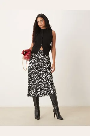 Y.A.S Satin midi skirt in monochrome spot print-Black