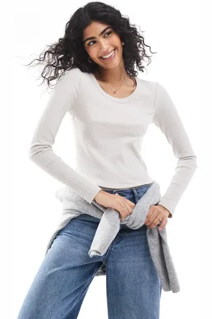 VERO MODA Long sleeve ribbed top in stone-Neutral