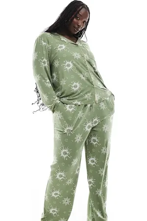 Chelsea Peers Curve poly gold celestial print long sleeve revere shirt and pants pyjama set in