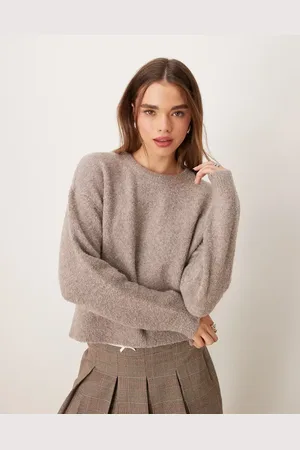 New Look Boucle fluffy jumper in mink-Neutral