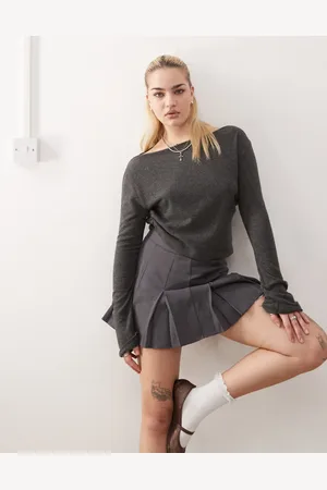 Urban Revivo Layered pleated mini skirt in