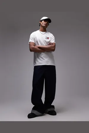 Tommy Hilfiger Essential flag slim fit t-shirt in