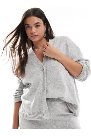 ASOS ASOS DESIGN Curve v neck cardigan in (part of a set)