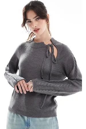 SCALPERS Asymmetric jumper in
