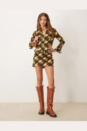 Glamorous Low rise mini skirt in (part of a set)
