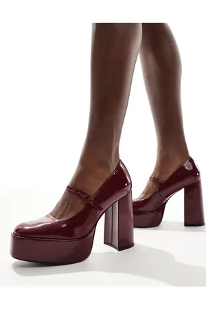 Stradivarius Heeled mary janes in -Red