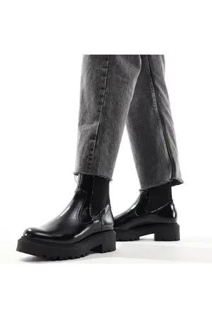 Stradivarius Flat ankle boots in