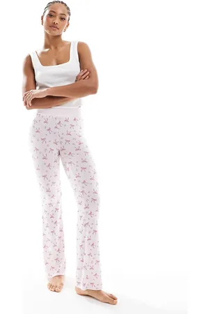 Cotton On Cotton On super soft asia fit relaxed flare pyjama pants in missy bows -Pink