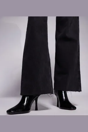 River Island Slanted clean heeled boots in
