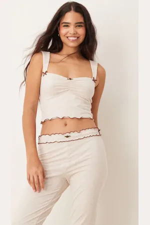The Frolic Exclusive contrast lettuce edge ruched bust crop pyjama lounge top in marl (part of a set)-Neutral