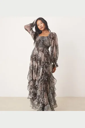 Miss Selfridge Ruffle hem maxi dress in print-Multi