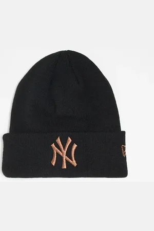New Era NY Yankees cuff beanie with rose gold logo in