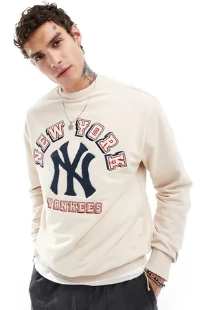 New Era NY Yankees long sleeve sweatshirt in -White