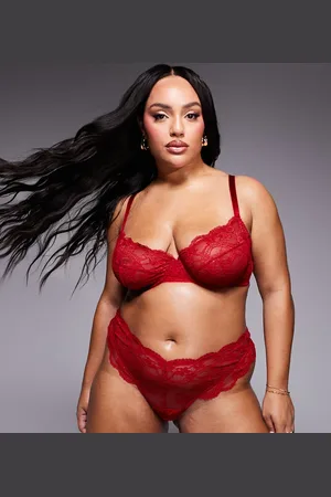ASOS ASOS DESIGN Curve Lola lace lingerie thong in