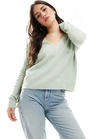 JDY V neck long sleeve knit jumper in