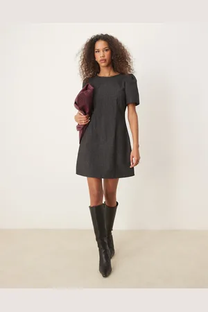 Ghospell Fitted mini dress in black