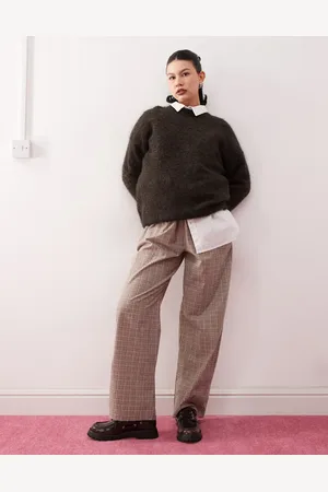 Reclaimed Baggy relaxed tailored pants in check-Brown